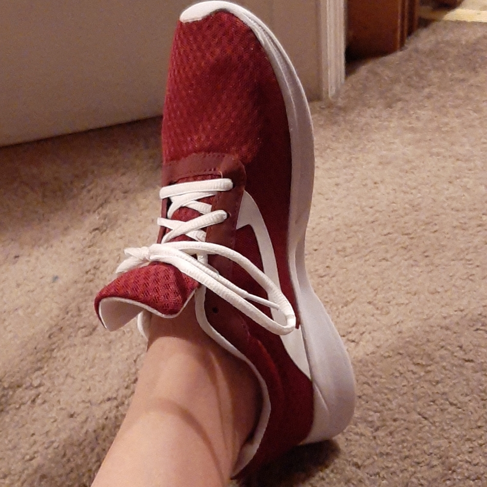 *4/$20* Tennis shoes